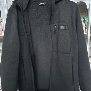 North face fleece jacket men’s medium